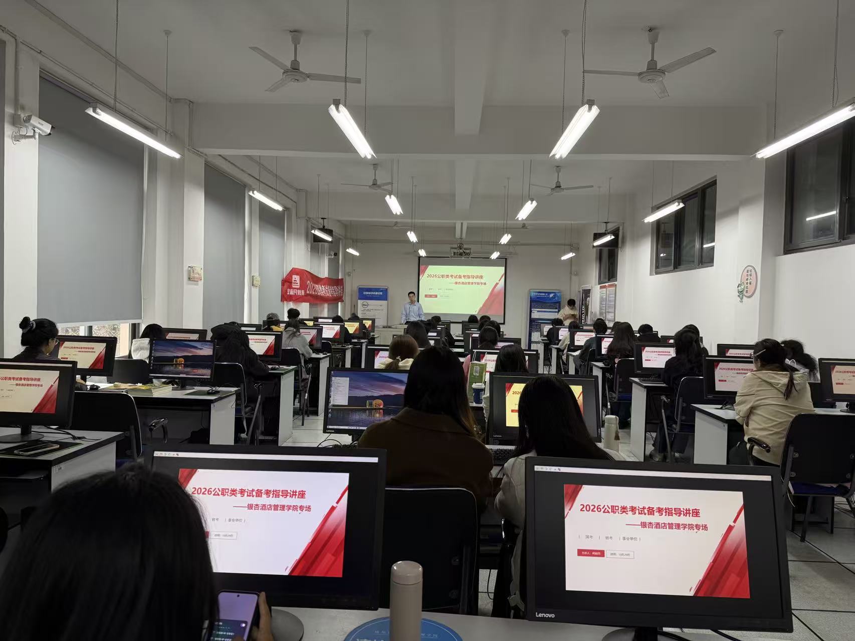 1762135812122059.jpg 微信图片_20251103100806_105_379.jpg